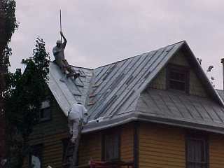 Setup on steep roof that allowed restaurant to contnue to be open